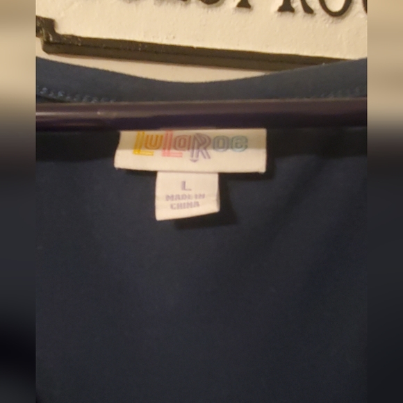 LULAROE Bundle (4 pieces) - Picture 4 of 11